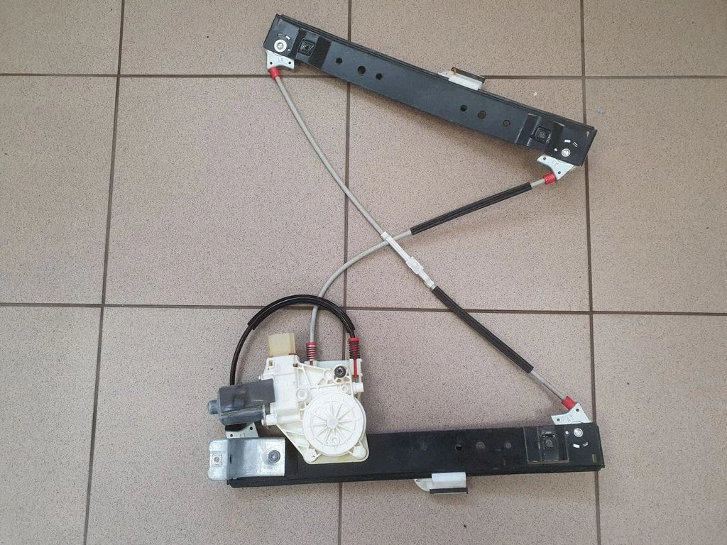 El. Lango pakėlimo mechanizmo komplektas