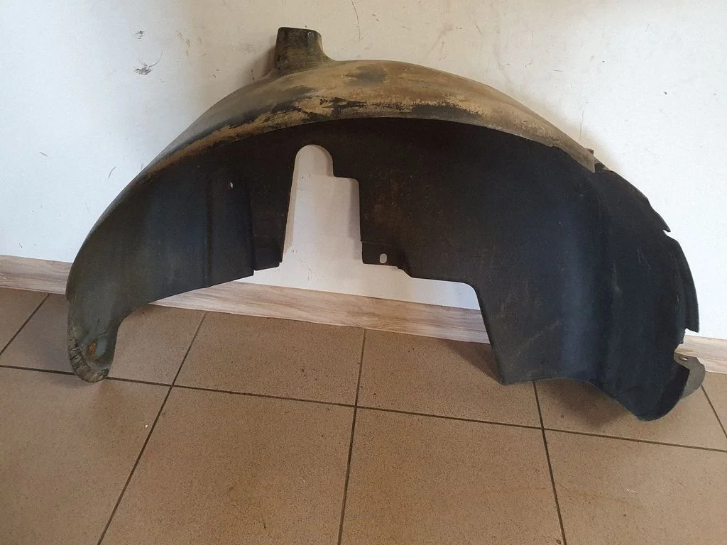 Rear arch fender liner splash guards 9801624380