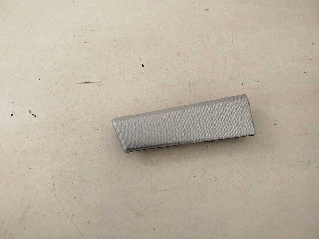 Dashboard glove box trim 3G2853262N