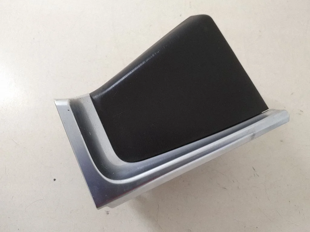Dashboard glove box trim 95B854398N
