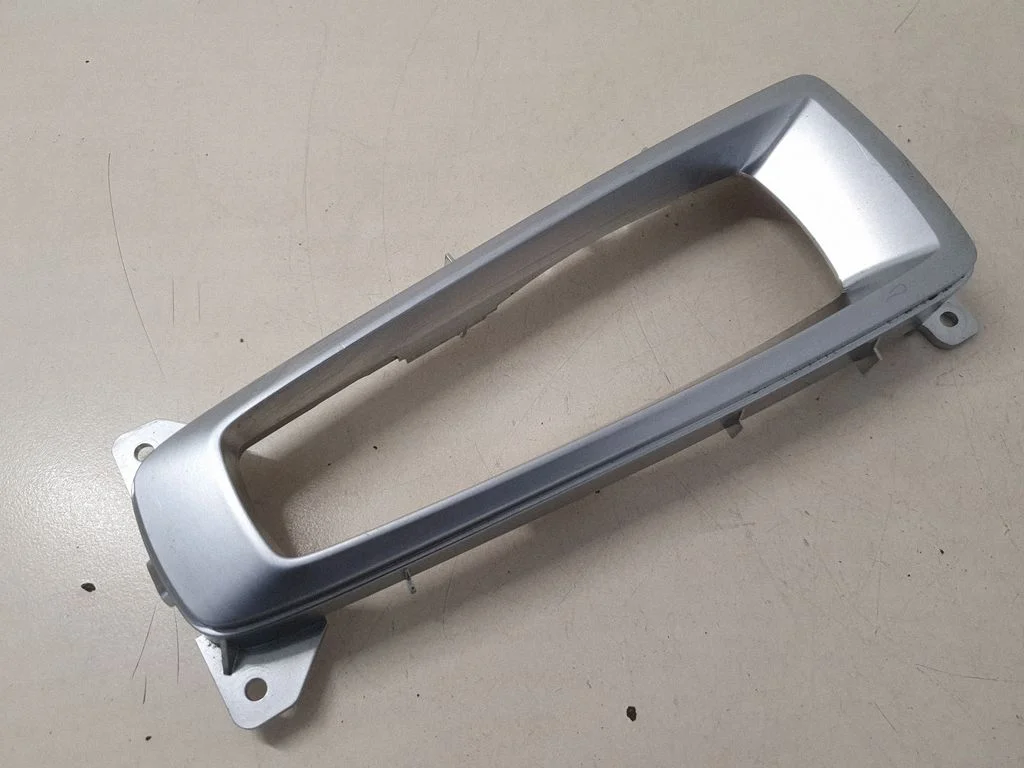 Gear shifter surround trim plastic 9252114