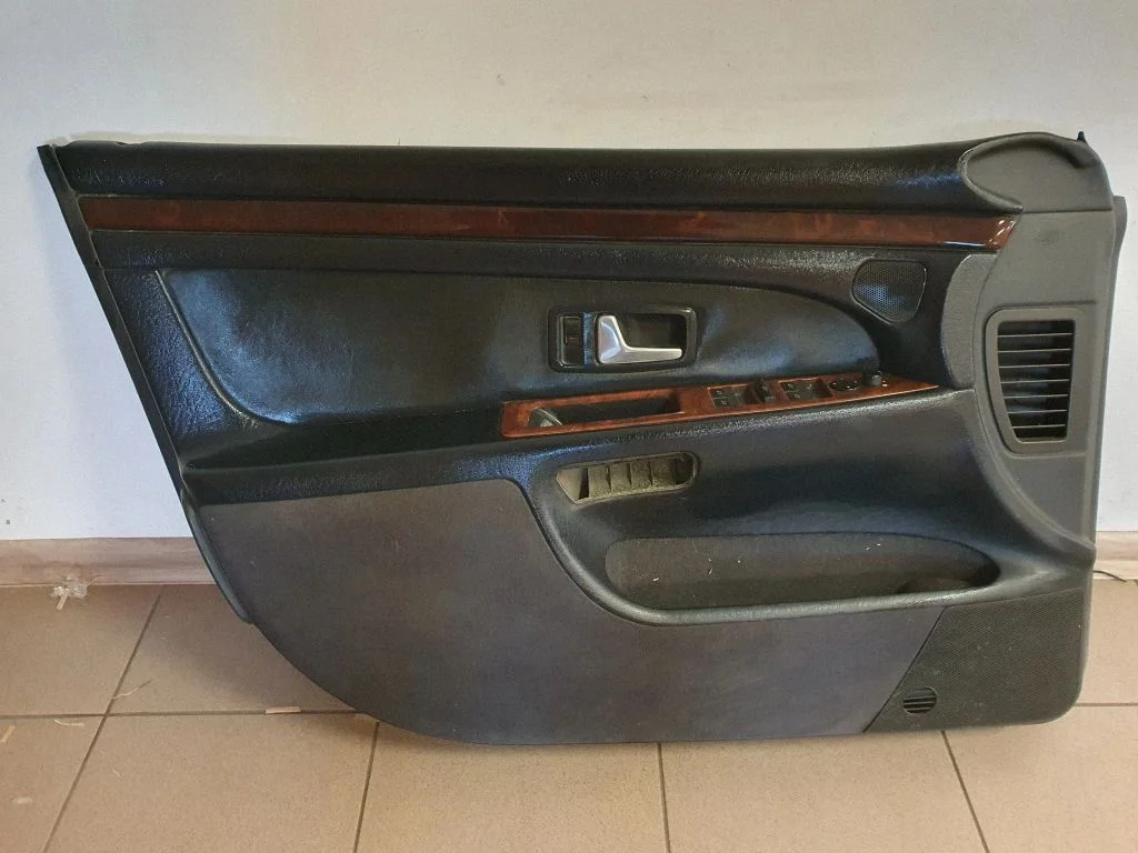Front door card panel trim 4D1867105EE