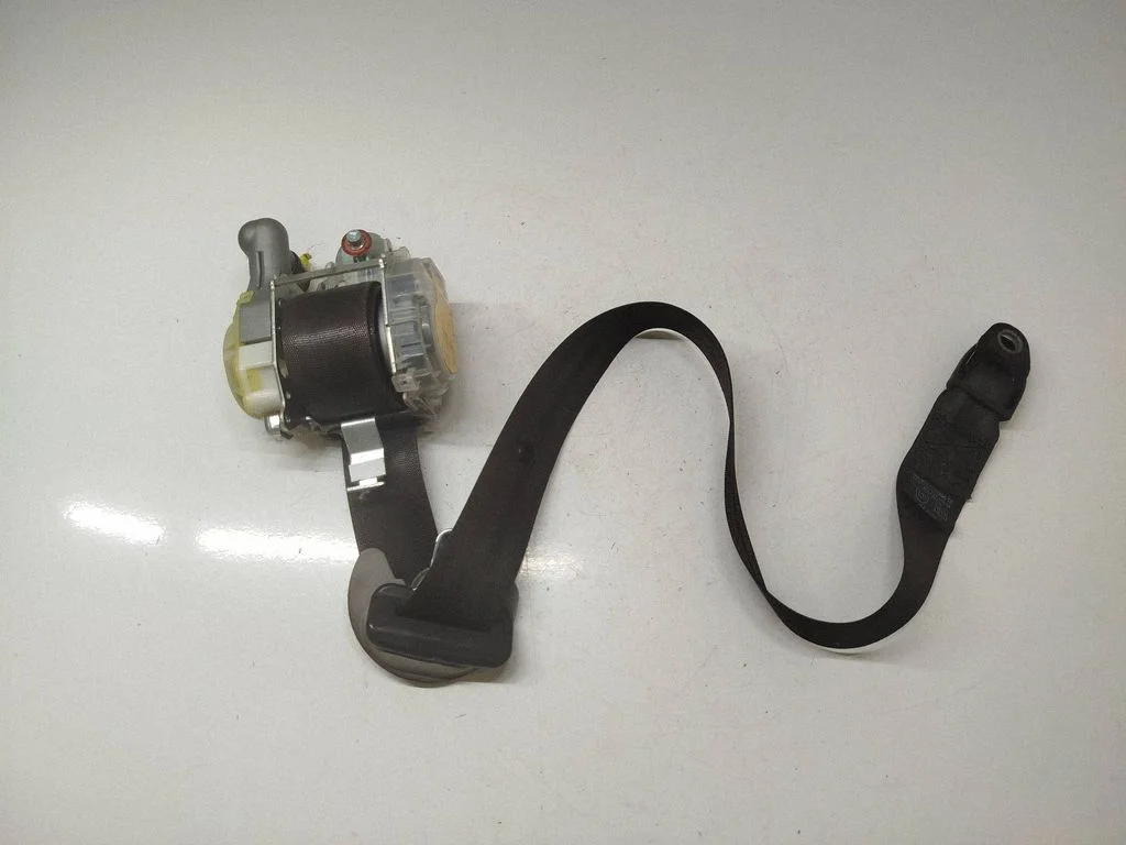 Front seatbelt – Hyundai Santa Fe (2006-2012)