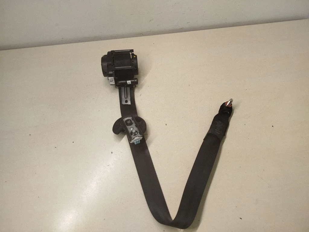Front seatbelt – KIA Optima (2015-2020)