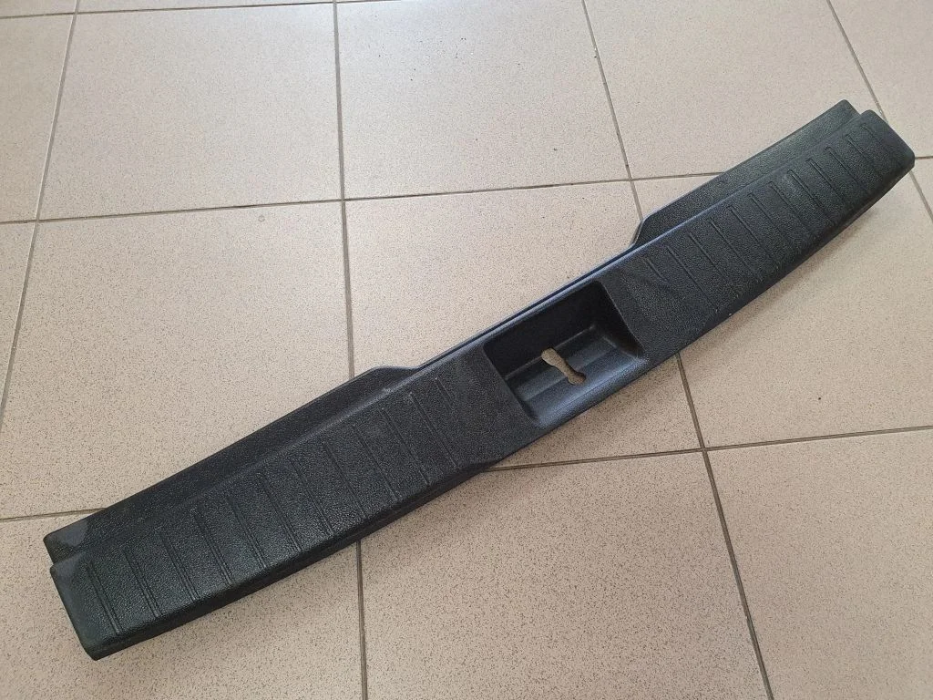Osłona progu bagażnika 95073AL000
