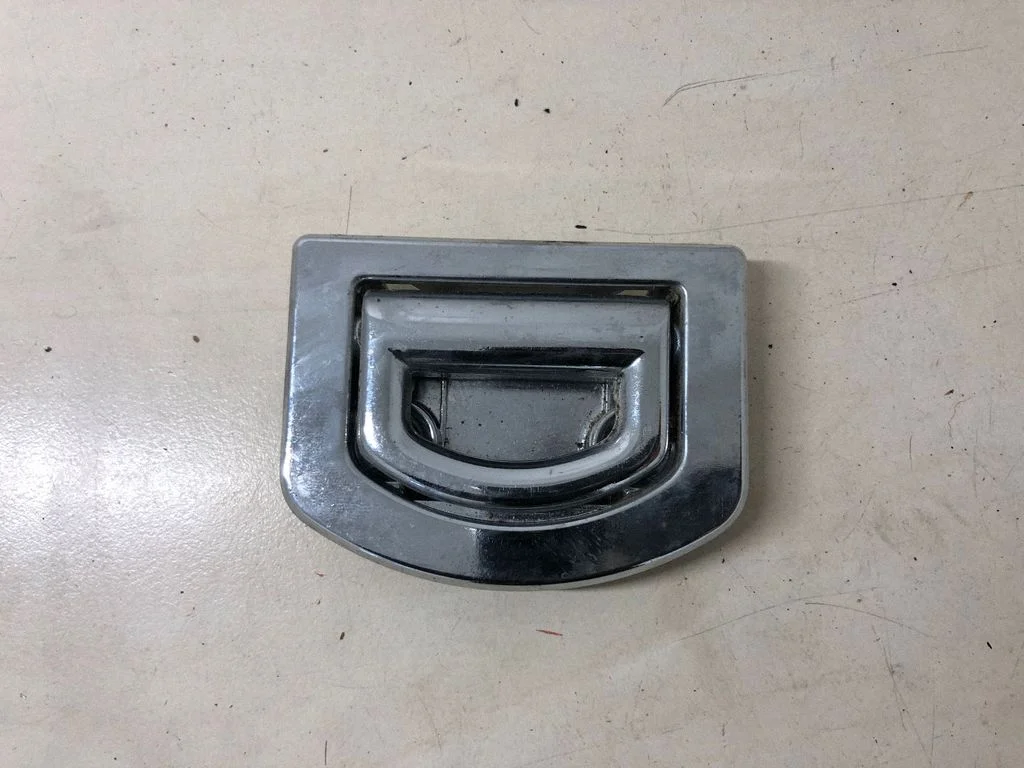 Tie down hook / loop – Skoda Superb B5 (3U) (2001-2008)