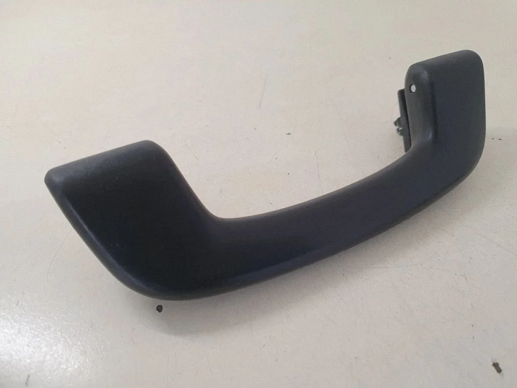 Front interior roof grab handle