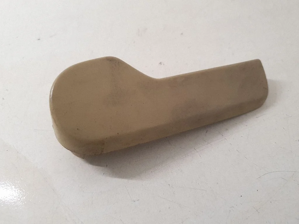 Engine bonnet (hood) release handle – Volkswagen Multivan T5 (2003-2015)