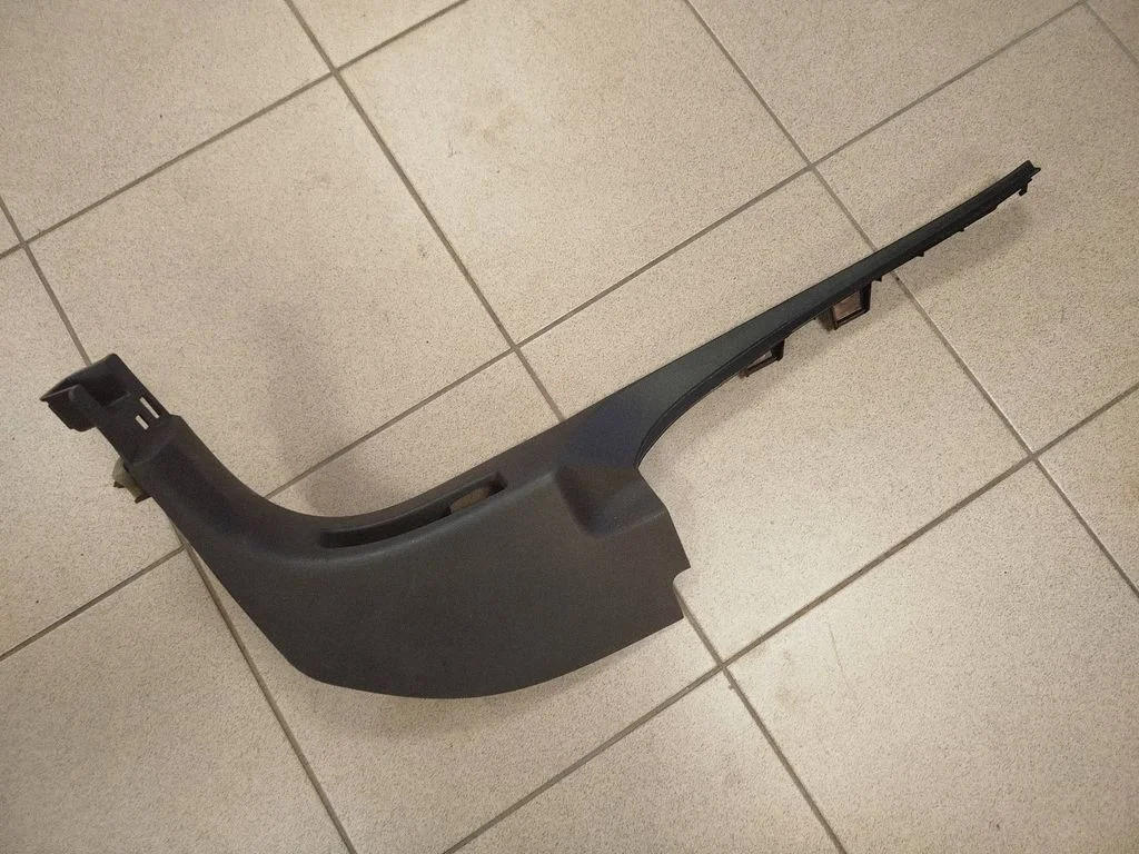 Front sill trim cover – Opel Grandland X (2017-2024)