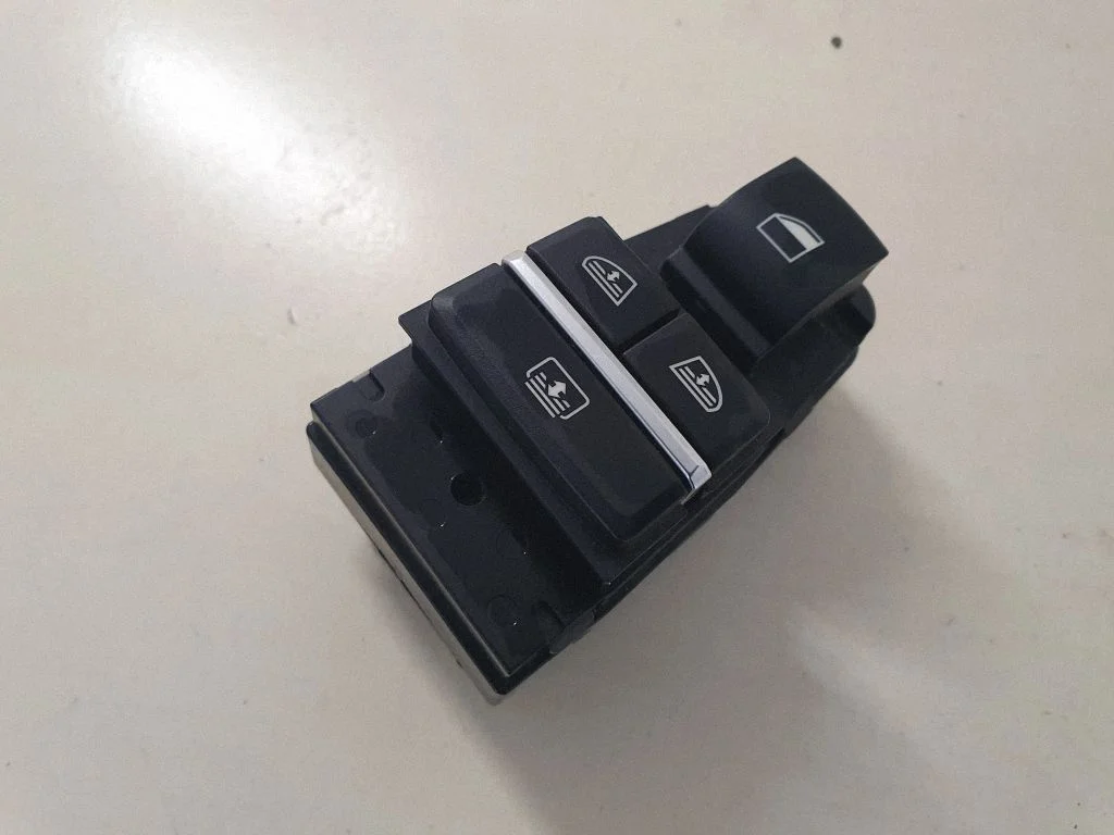 Electric window control switch 9195269
