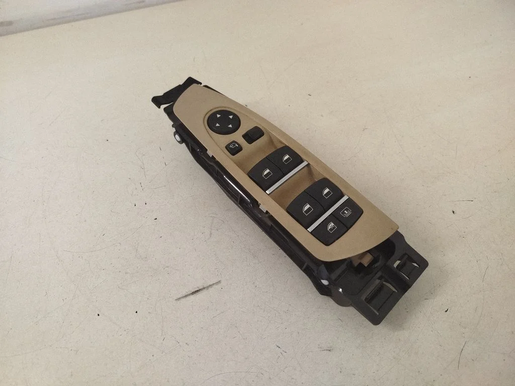 Electric window control switch 9163591