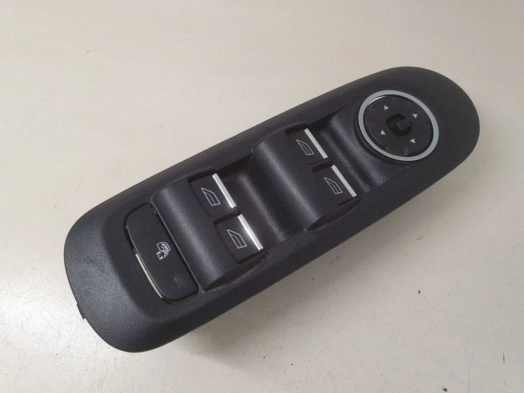 Elektrinių langų jungtukas