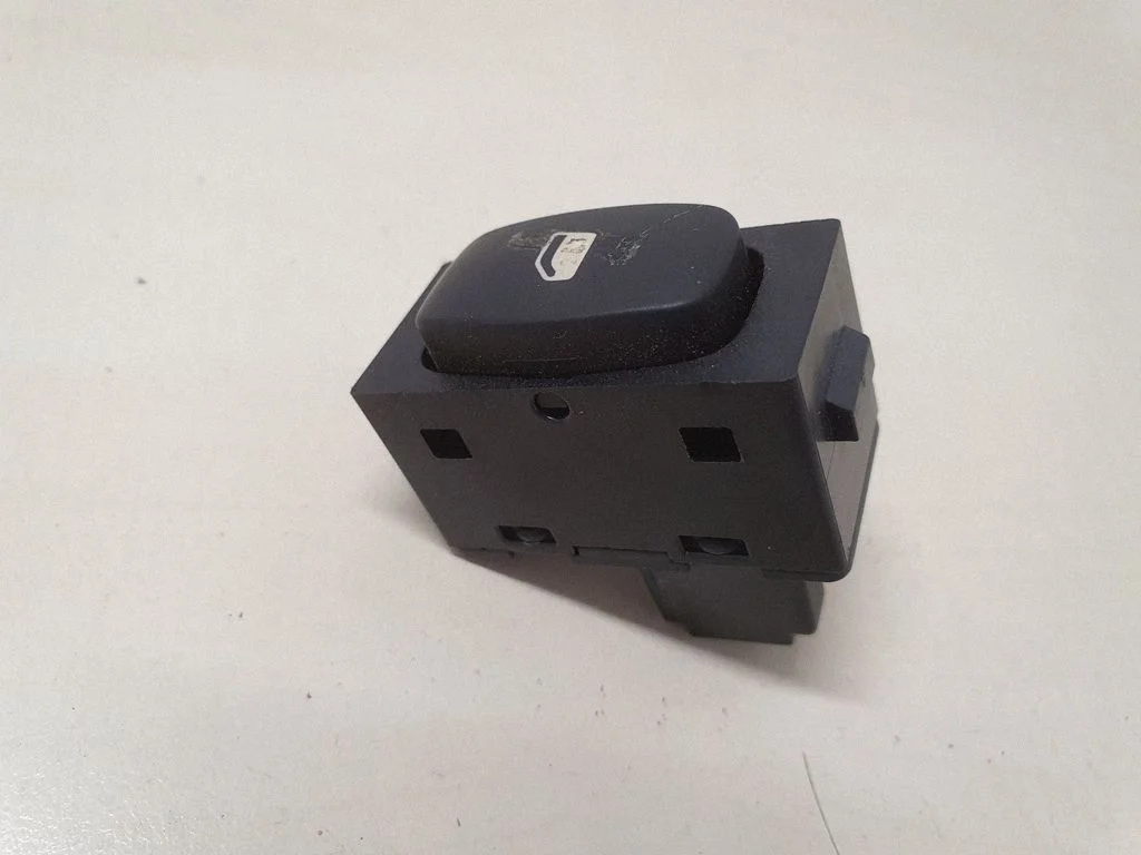 Electric window control switch 96360166XT