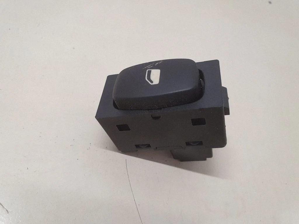 Electric window control switch 96360166XT