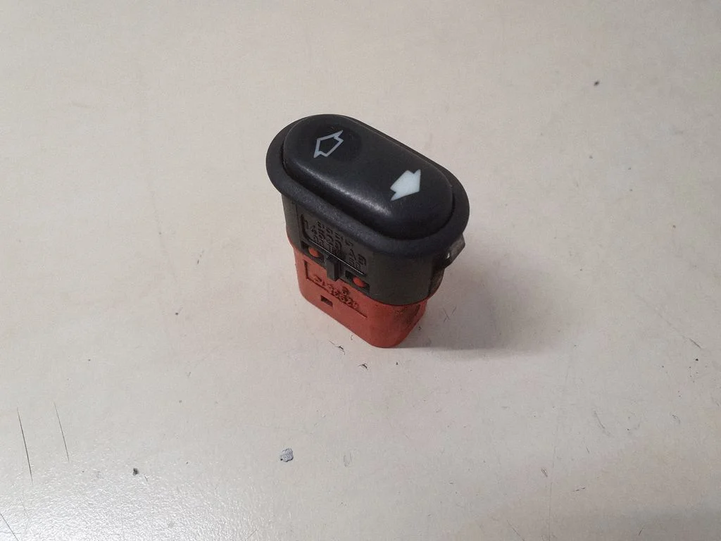 Elektrinių langų jungtukas