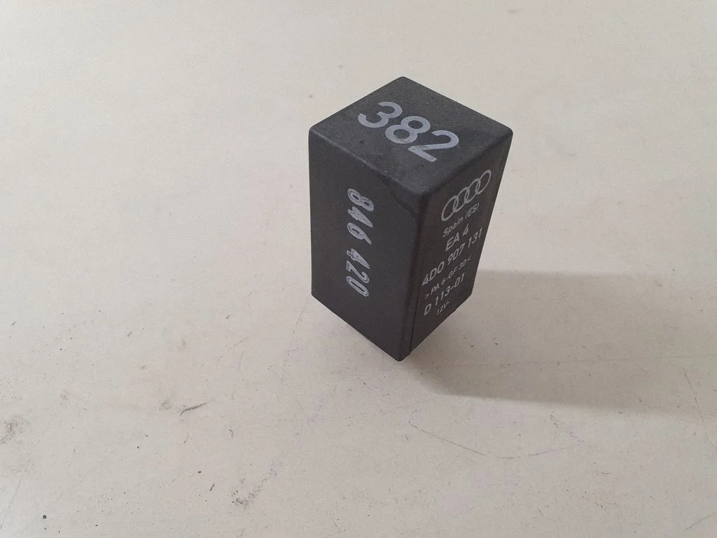 Other relay 4D0907131