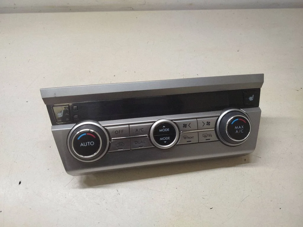 Panel sterowania klimatyzacją / nawiewem – Subaru Outback (BS) (2015-2019)