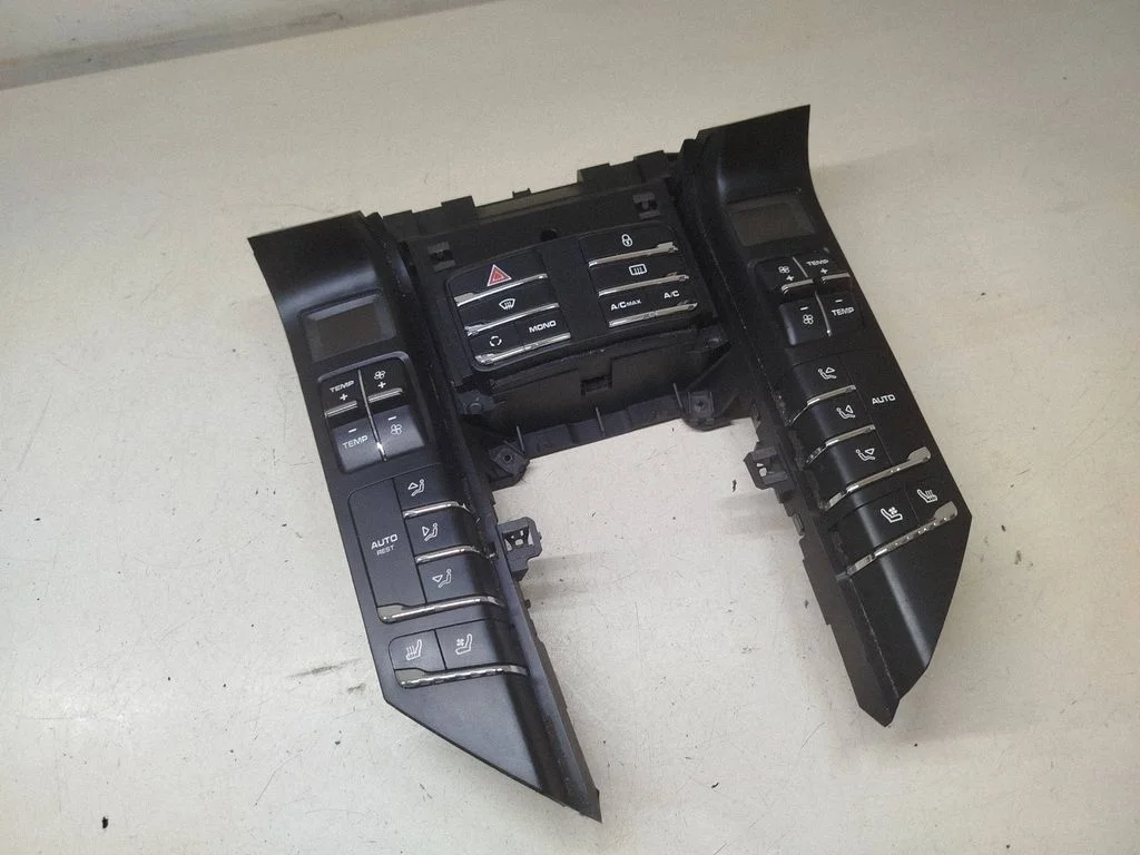Climate control unit – Porsche Cayenne (92A) (2010-2017)