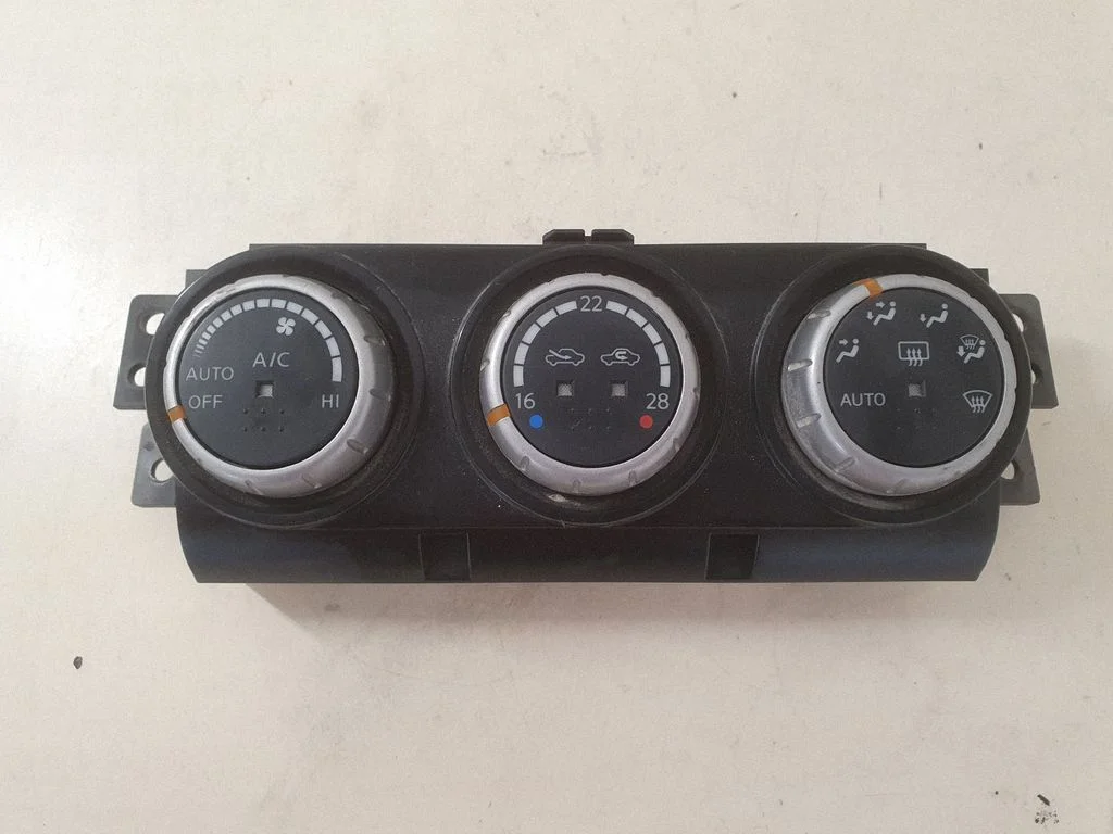 Climate control unit 27500JB04A