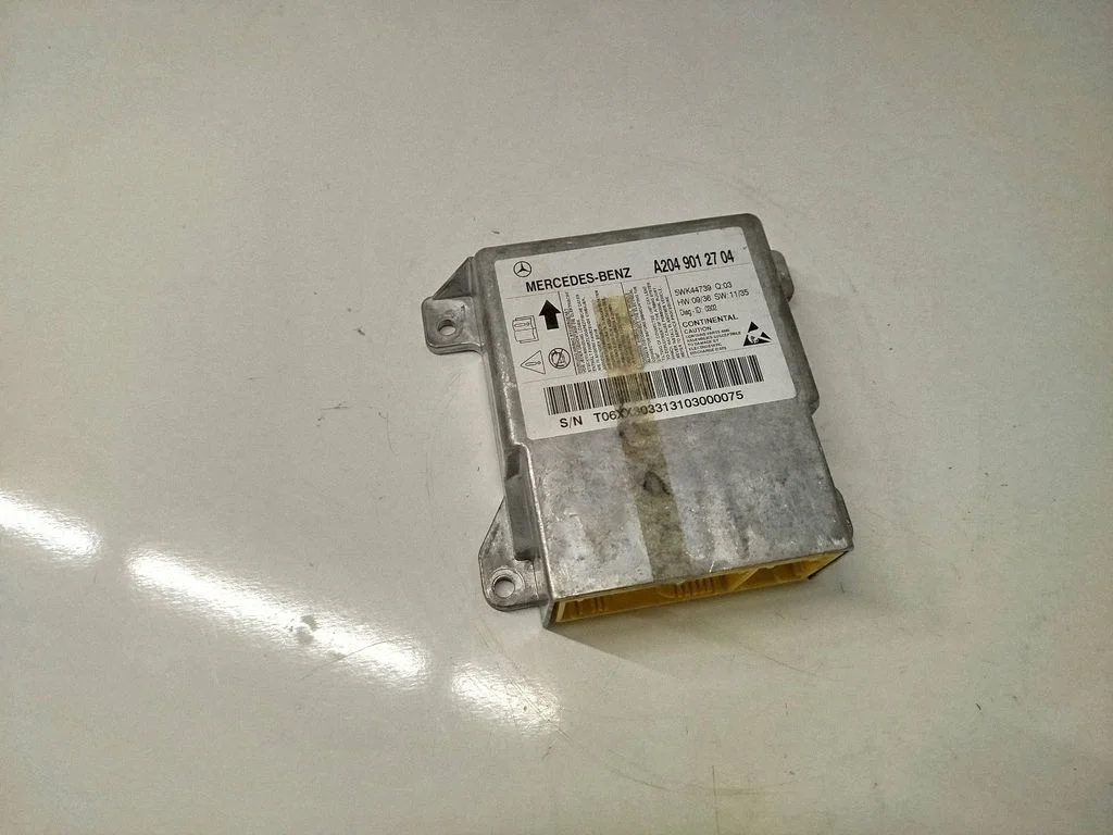 Airbag control unit/module A2049012704
