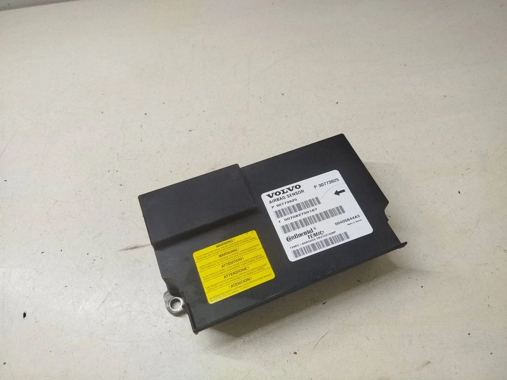 Drošības spilvenu vadības bloks P30773925