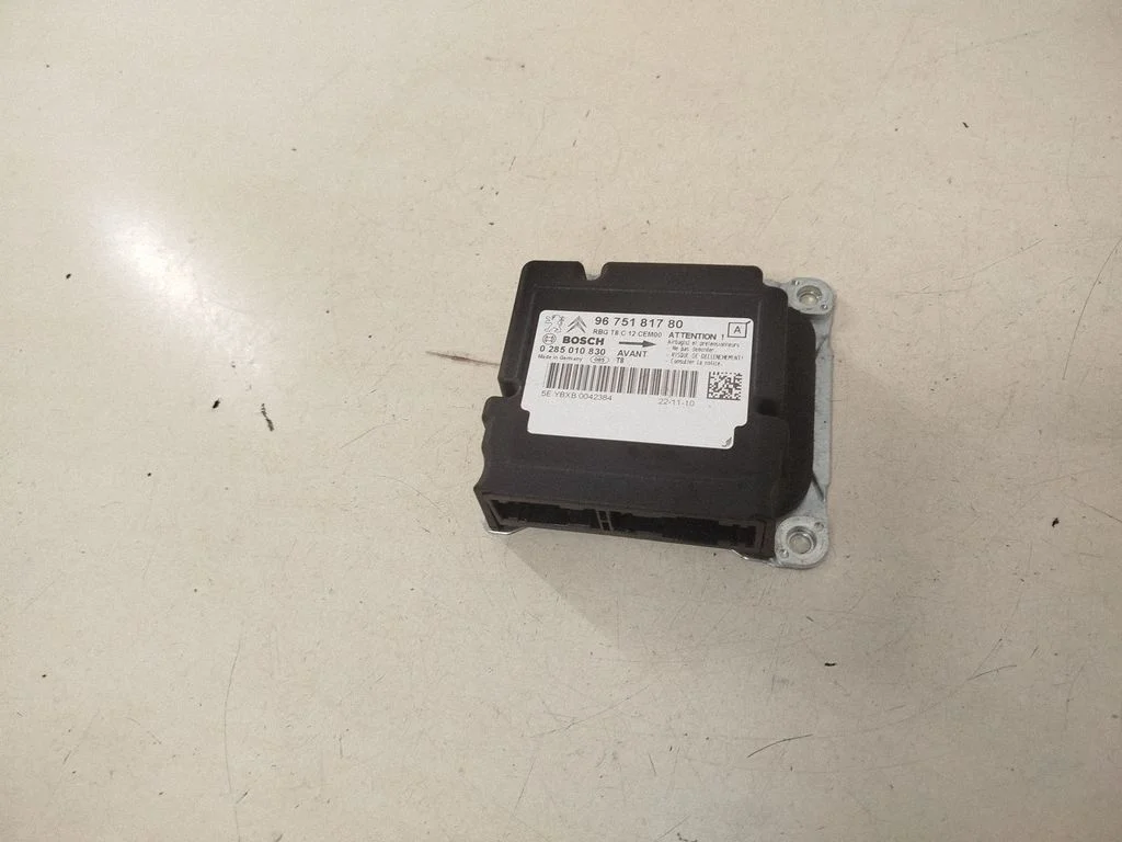 Drošības spilvenu vadības bloks 9675181780
