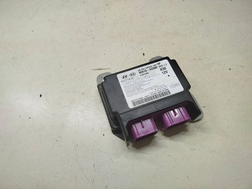 Airbag control unit/module 95910A4300