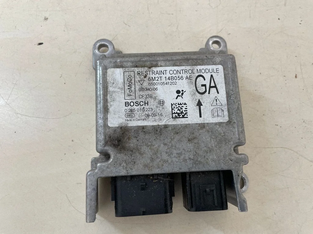 Sterownik poduszek powietrznych 6M2T14B056AE