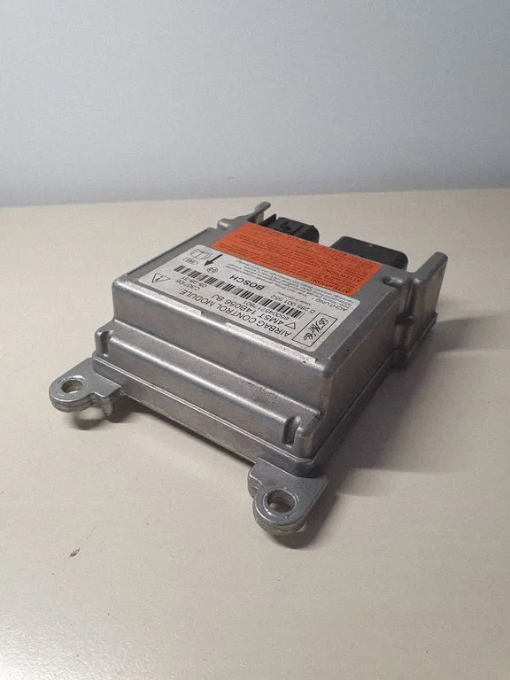 Drošības spilvenu vadības bloks – Ford Focus C-MAX (2003-2010)