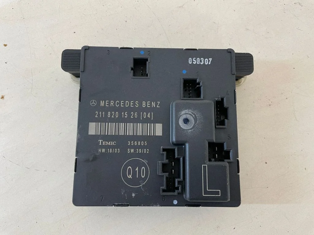 Durvju elektronikas vadības bloks 2118201526