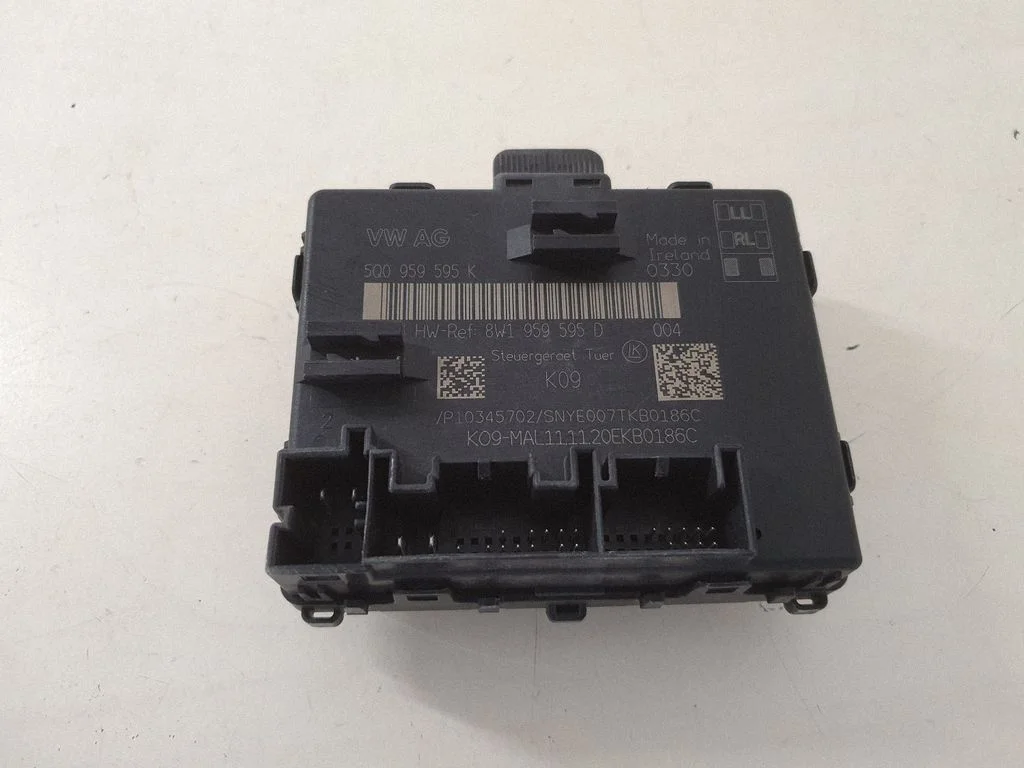 Durų elektronikos valdymo blokas