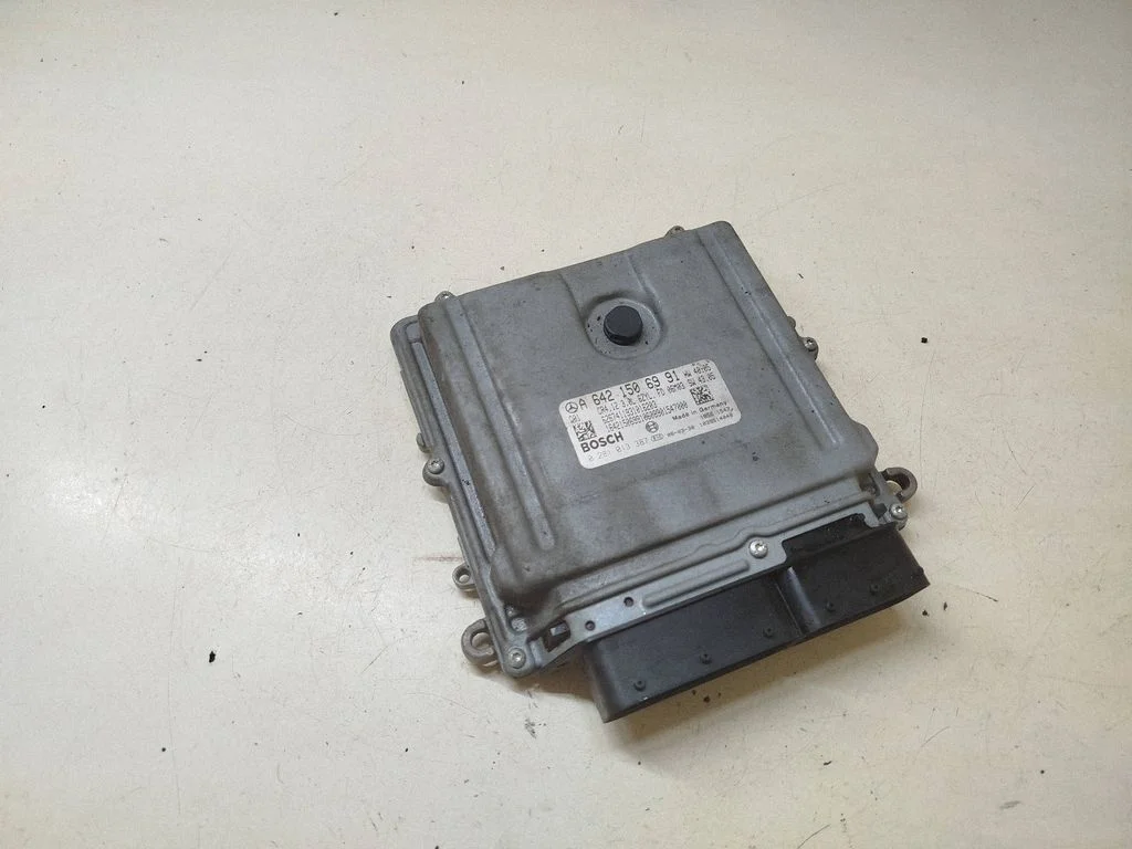 Engine control unit/module A6421506991