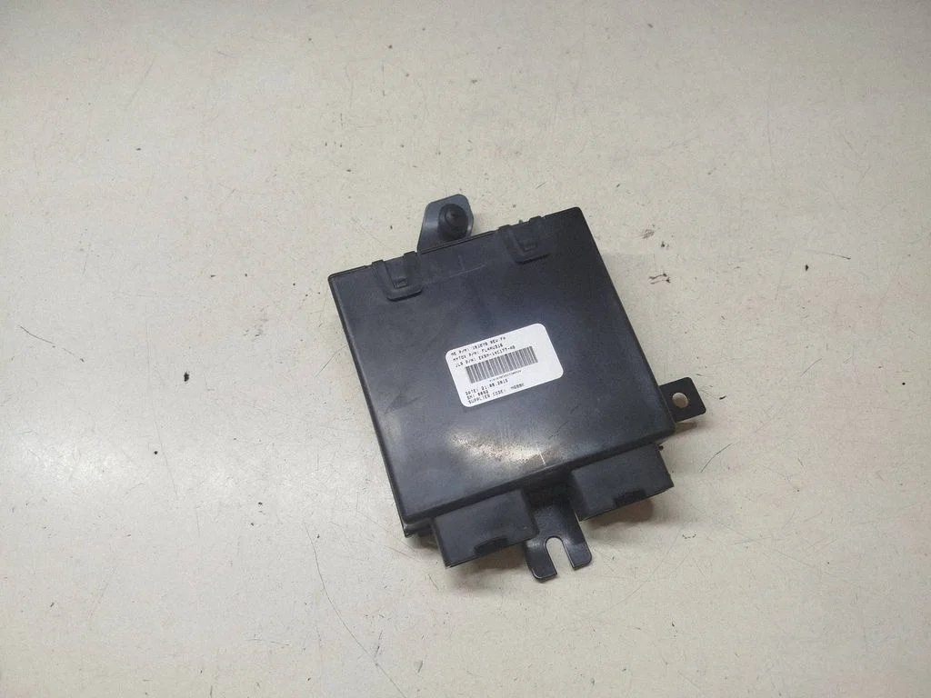 Citi vadības bloki/moduļi EK5M14C177AB