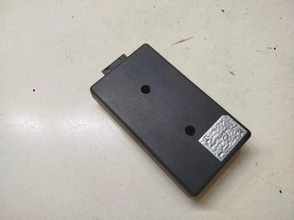 Other control units/modules B67824232