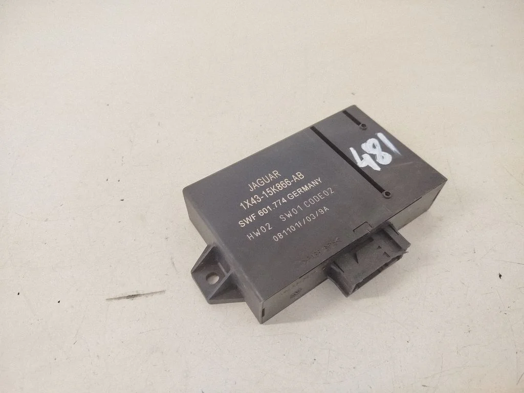 Parkošanās (PDC) sensoru vadības bloks 1X4315K866AB