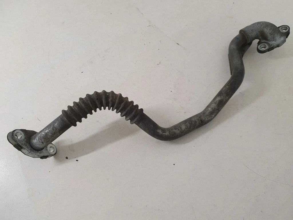 EGR valve line/pipe/hose