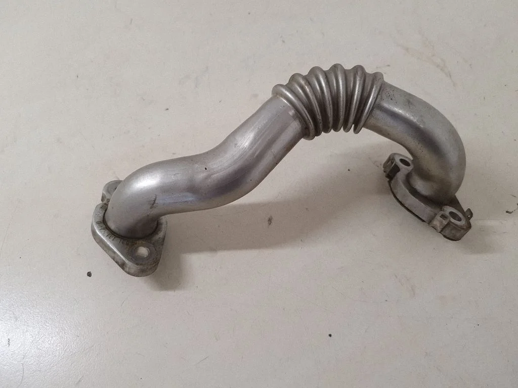 EGR valve line/pipe/hose – Skoda Superb B6 (3T) (2008-2015)