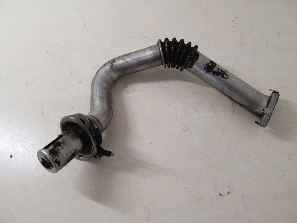 EGR valve line/pipe/hose – Skoda Superb B6 (3T) (2008-2015)