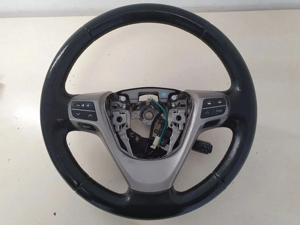 Steering wheel 4510005570
