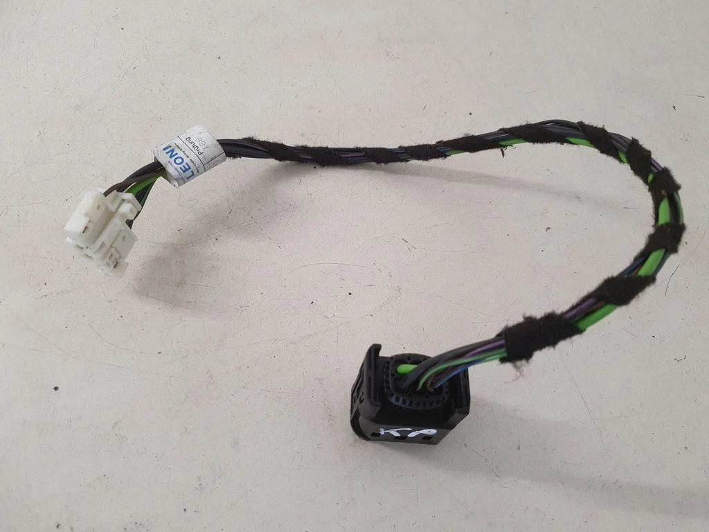 Front door wiring loom – Mercedes-Benz Vito Viano W639 (2003-2014)