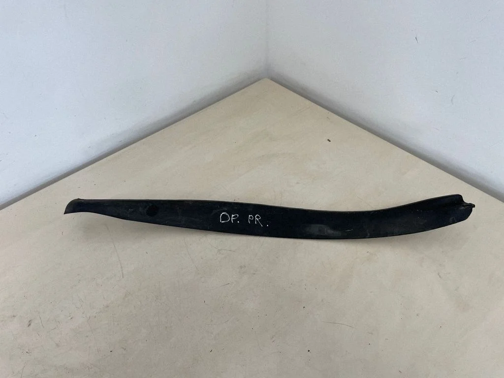 Front door trim (molding) 1K4837382B