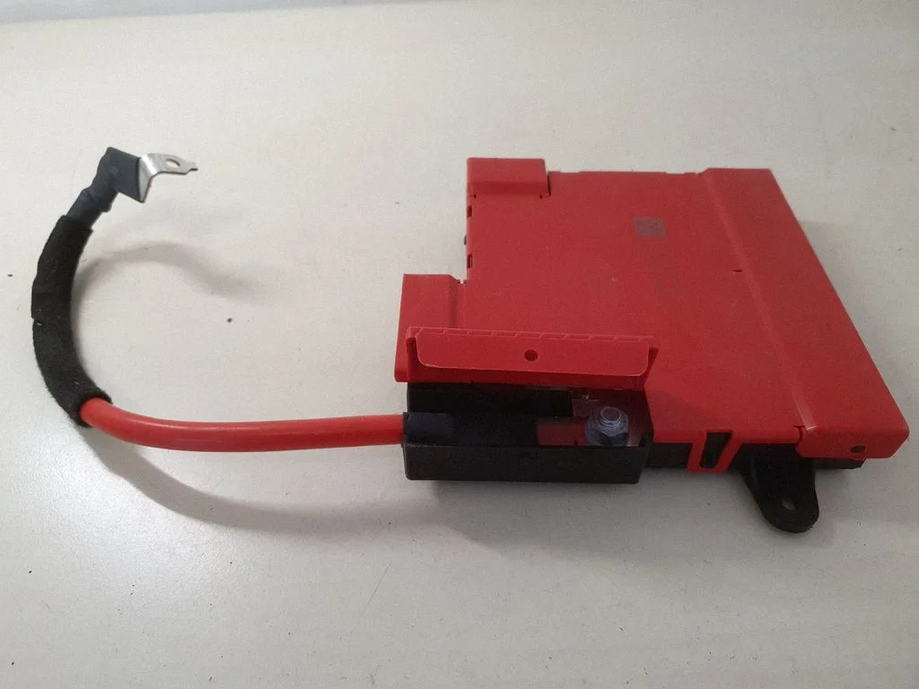 Positive wiring loom 682620101