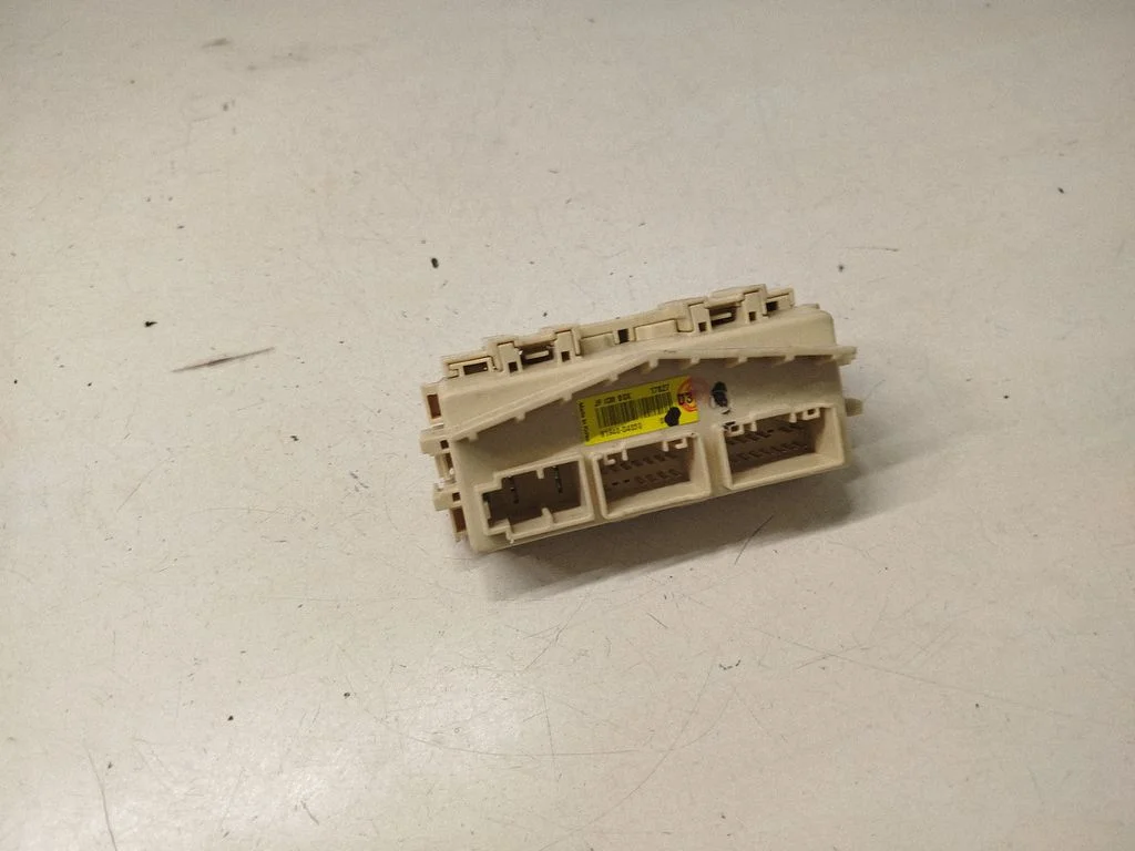 Fuse module – KIA Optima (2015-2020)