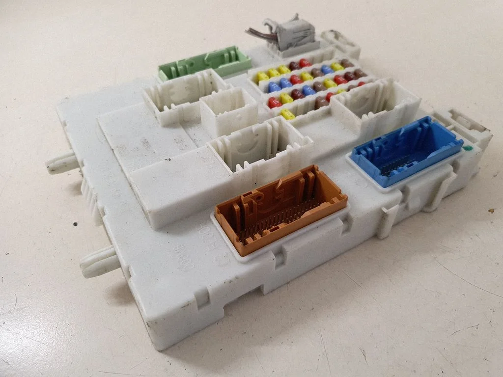 Fuse module BV6N14A073EN