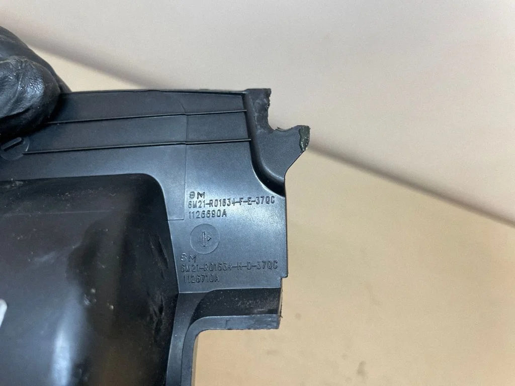 Pozostałe części wnętrza 6M21R01634FE37QC