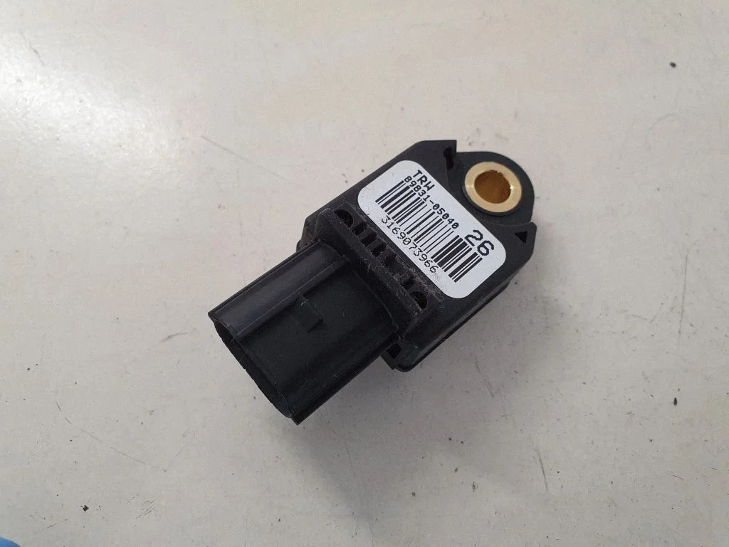 Airbag deployment crash/impact sensor 8983105040