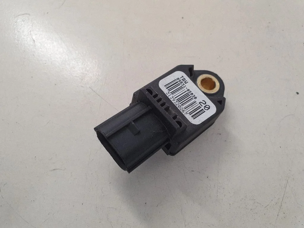 Airbag deployment crash/impact sensor 8983105030