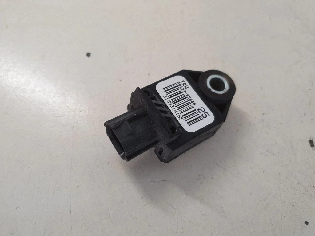 Airbag deployment crash/impact sensor 8917305060