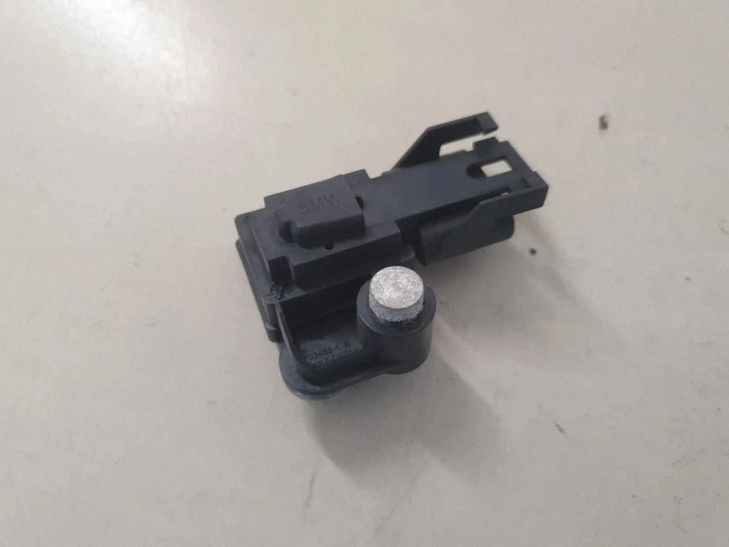Airbag deployment crash/impact sensor 9159311