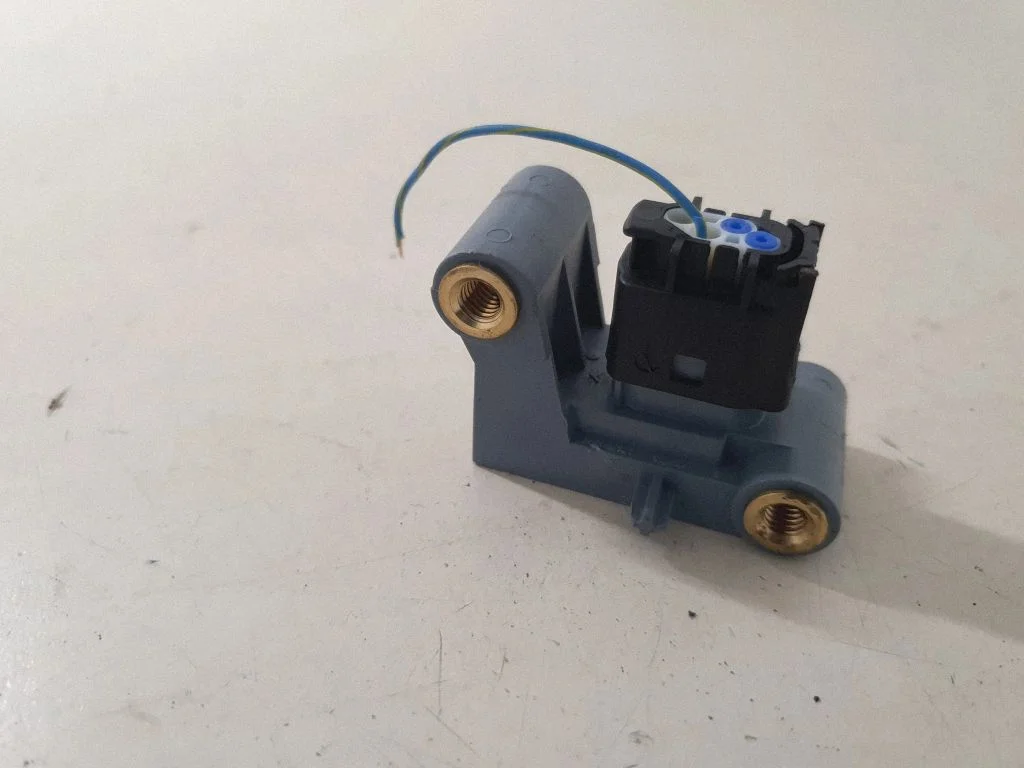 Airbag deployment crash/impact sensor 9159314